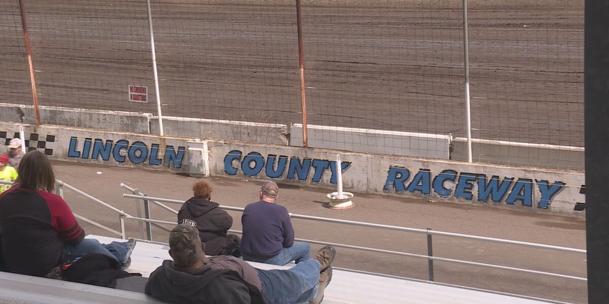 Lincoln County Raceway holds season opening races