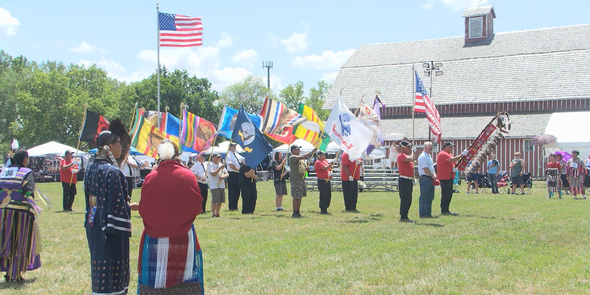 Η 7η ετήσια North Platte Pow Wow συγκεντρώνει χρήματα για στρατεύματα, γιορτάζει τον πολιτισμό των ιθαγενών της Αμερικής