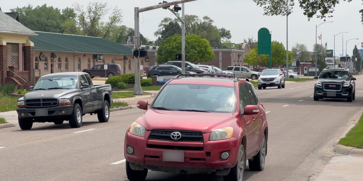 Aluminum shortage leads to license plate road rage at Nebraska DMVs